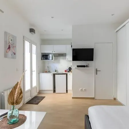Hsh Montbrun-alesia I Cosy Studio 3p *